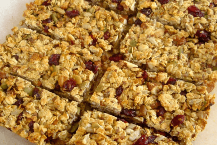 Dried cranberry & mixed nut muesli bars